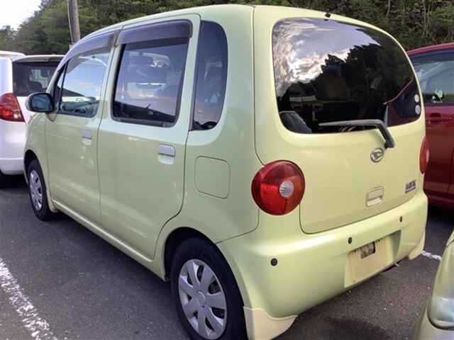 DAIHATSU MOVE LATTE
