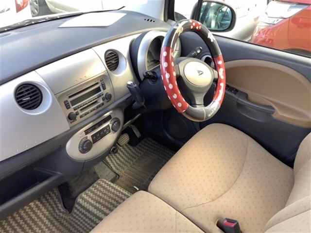 DAIHATSU MOVE LATTE