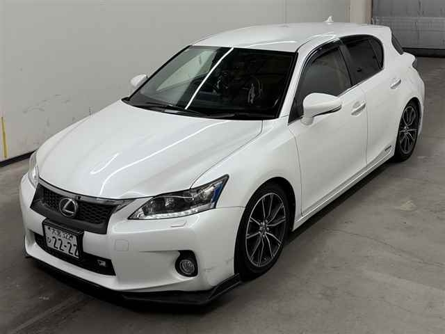 LEXUS CT200H