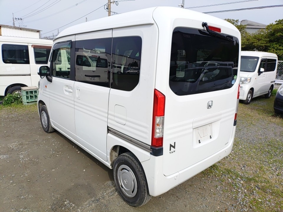 HONDA N-VAN