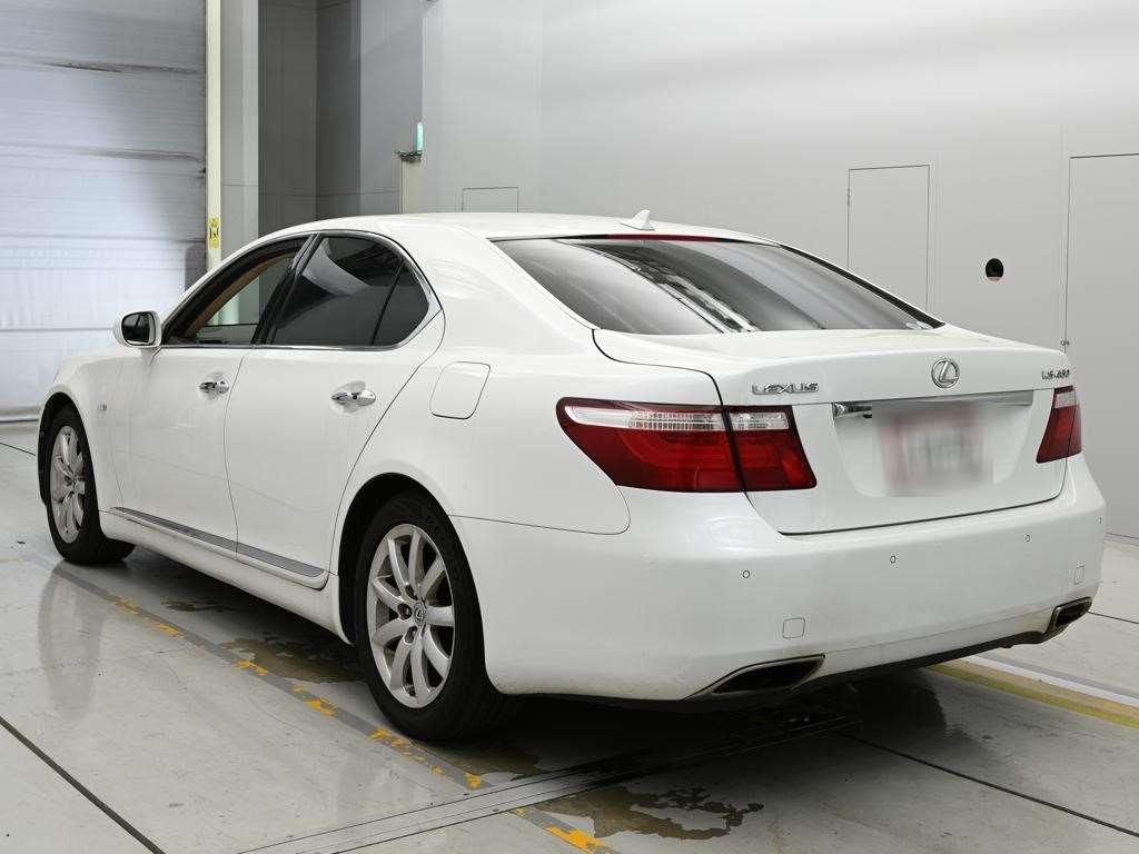 LEXUS LS460