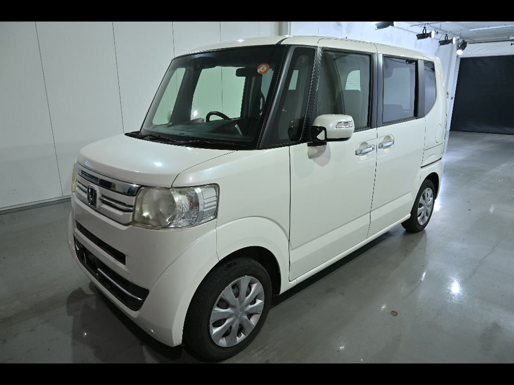 HONDA N-BOX