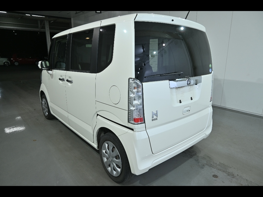 HONDA N-BOX