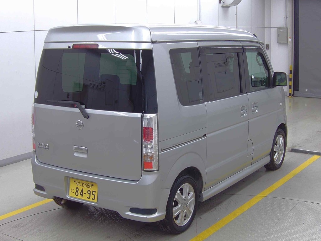 NISSAN NV100 CLIPPER