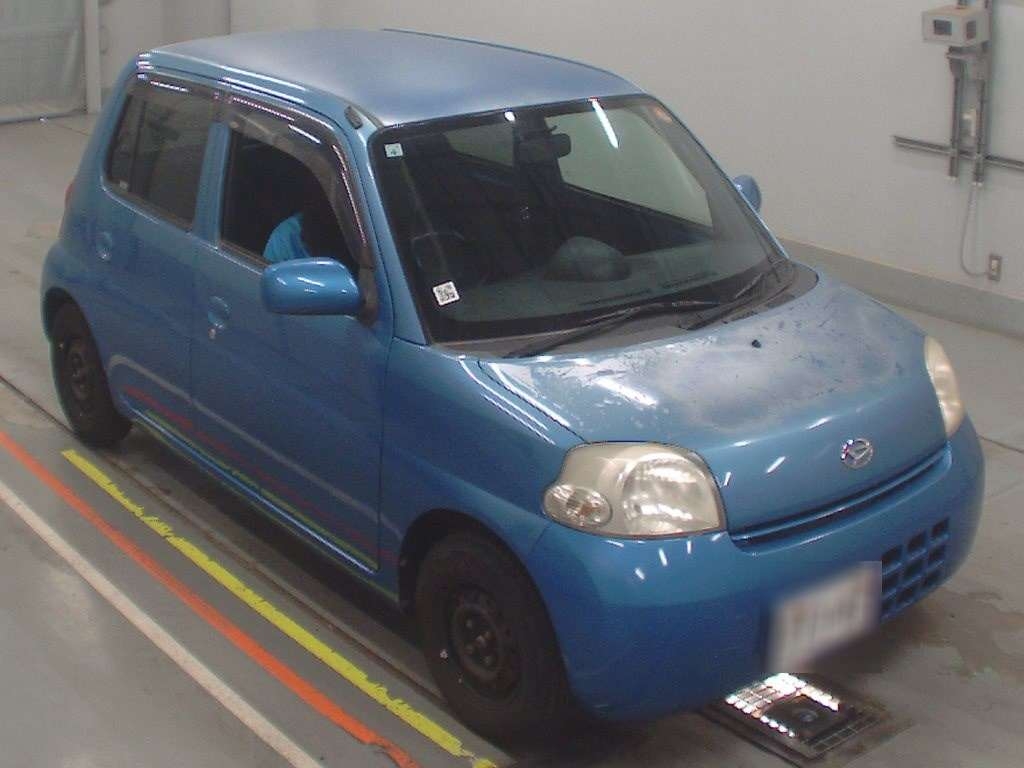 DAIHATSU ESSE