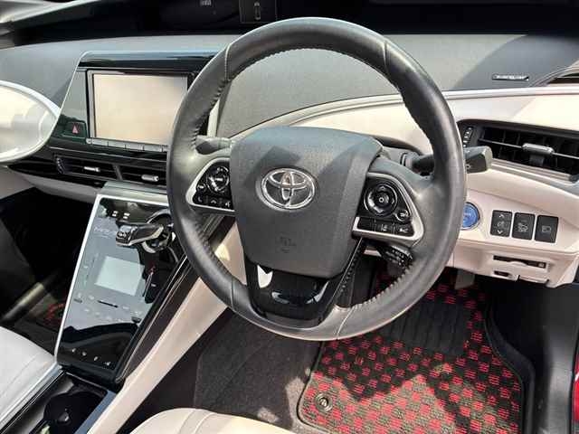 TOYOTA MIRAI