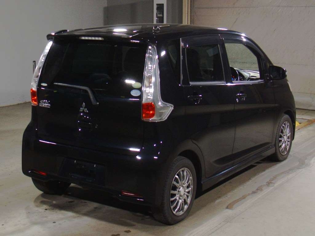 MITSUBISHI EK CUSTOM