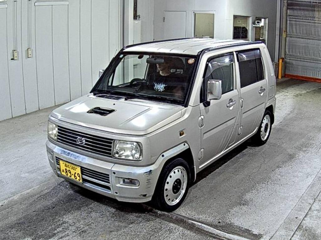 DAIHATSU NAKED
