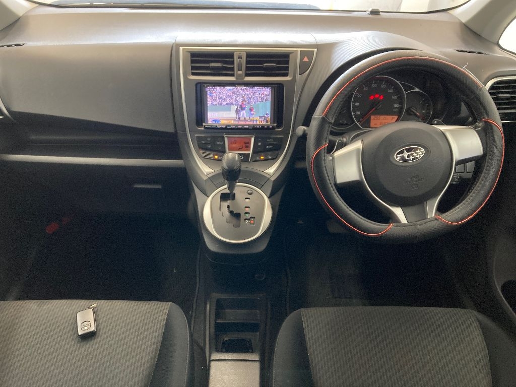 SUBARU TREZIA