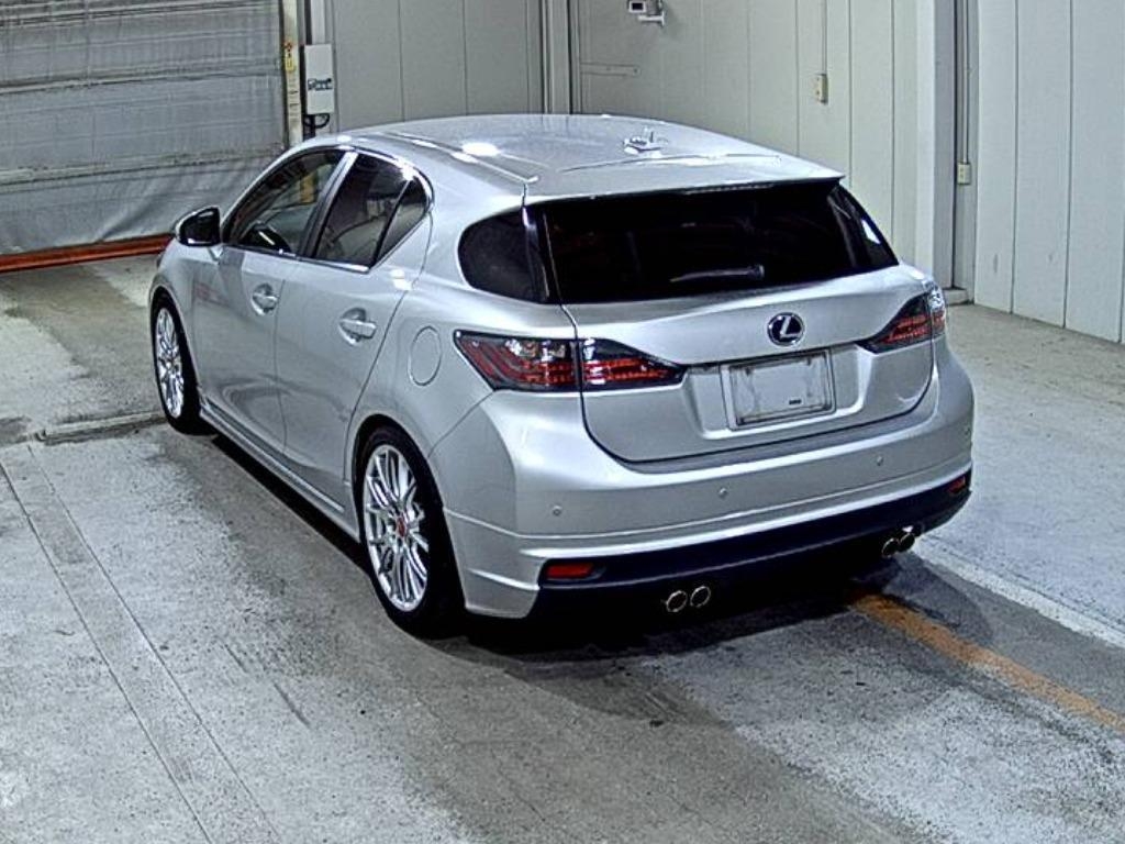 LEXUS CT200H