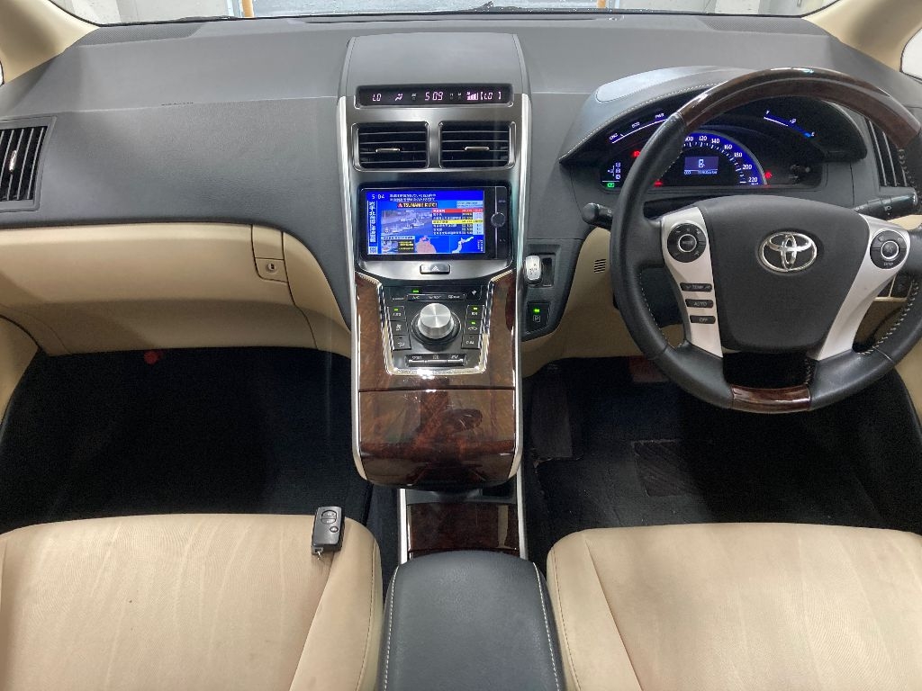 TOYOTA SAI