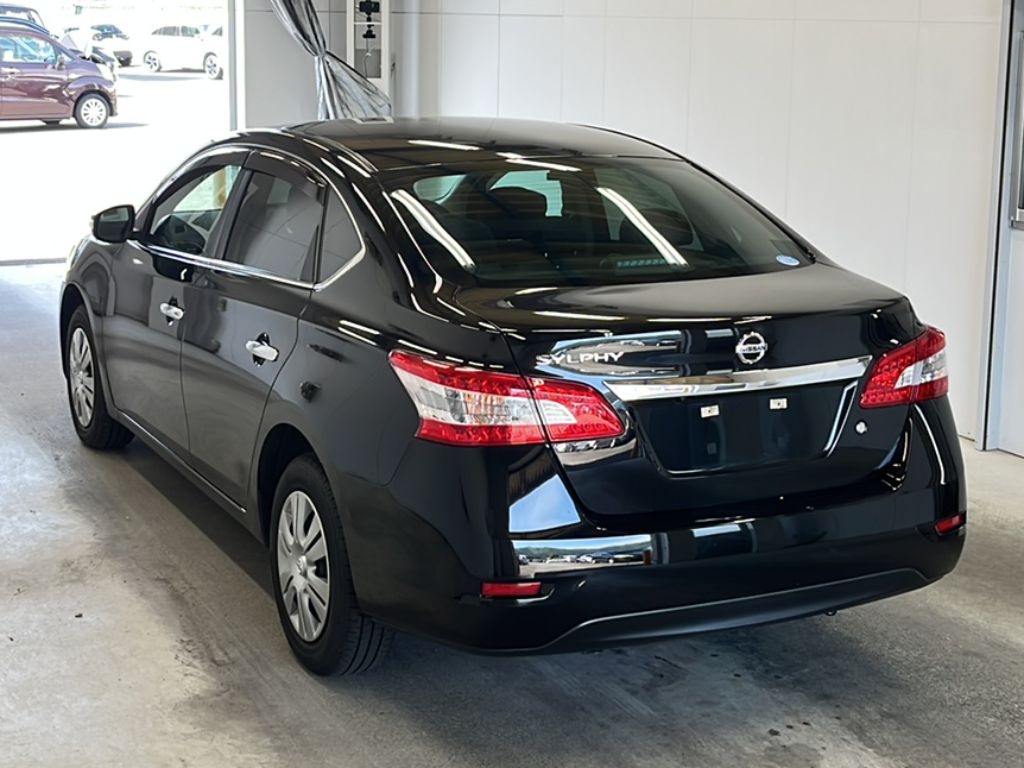 NISSAN SYLPHY