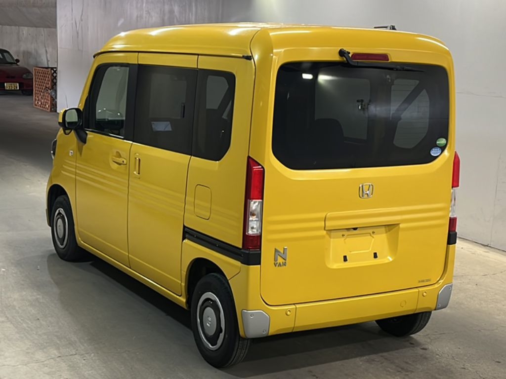 HONDA N-VAN