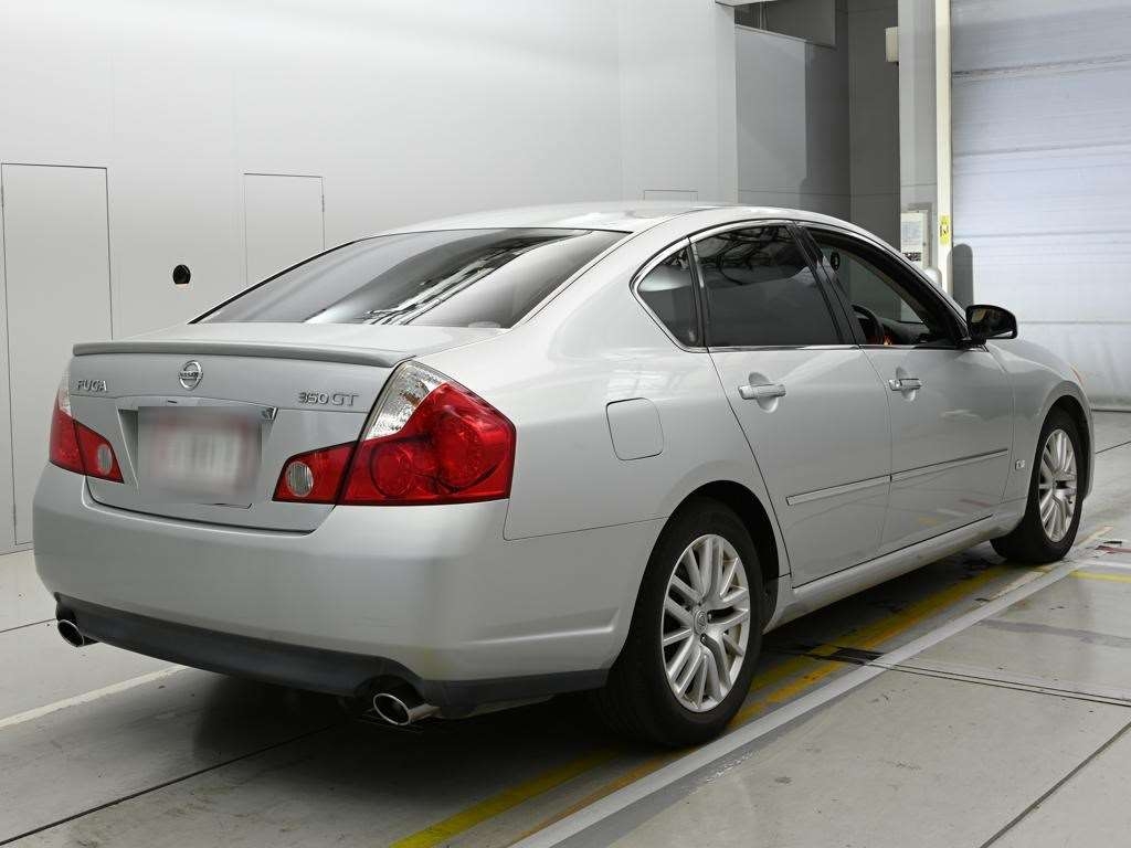 NISSAN FUGA