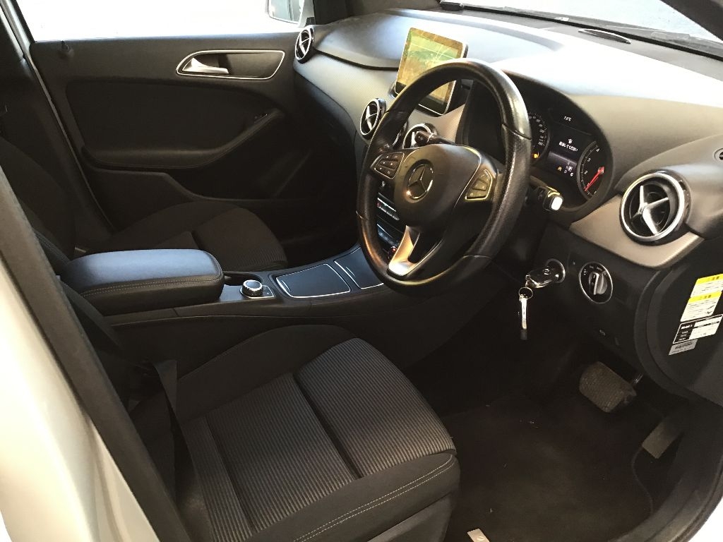 MERCEDES-BENZ B-CLASS