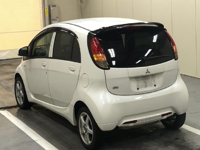 MITSUBISHI I