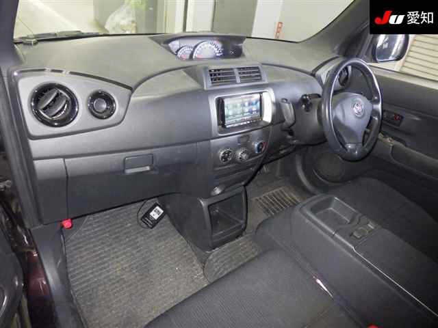 TOYOTA BB