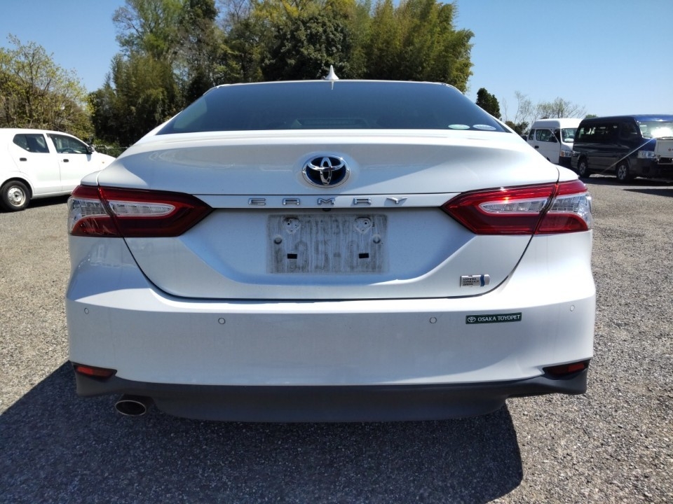 TOYOTA CAMRY