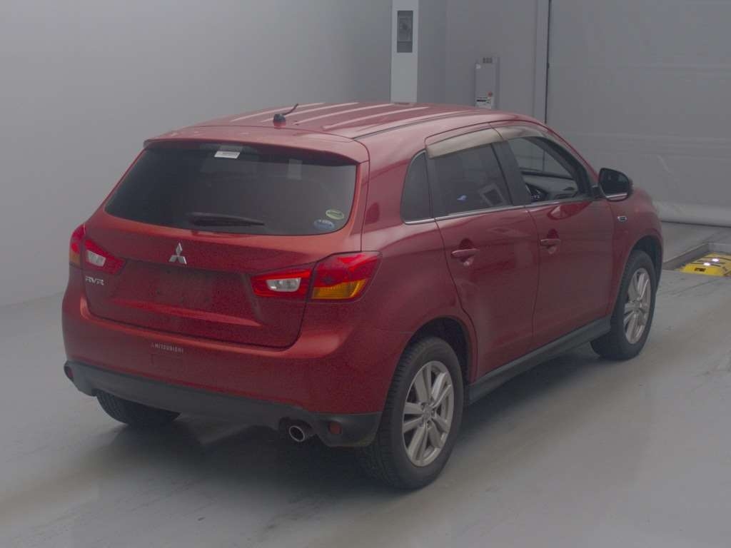 MITSUBISHI RVR