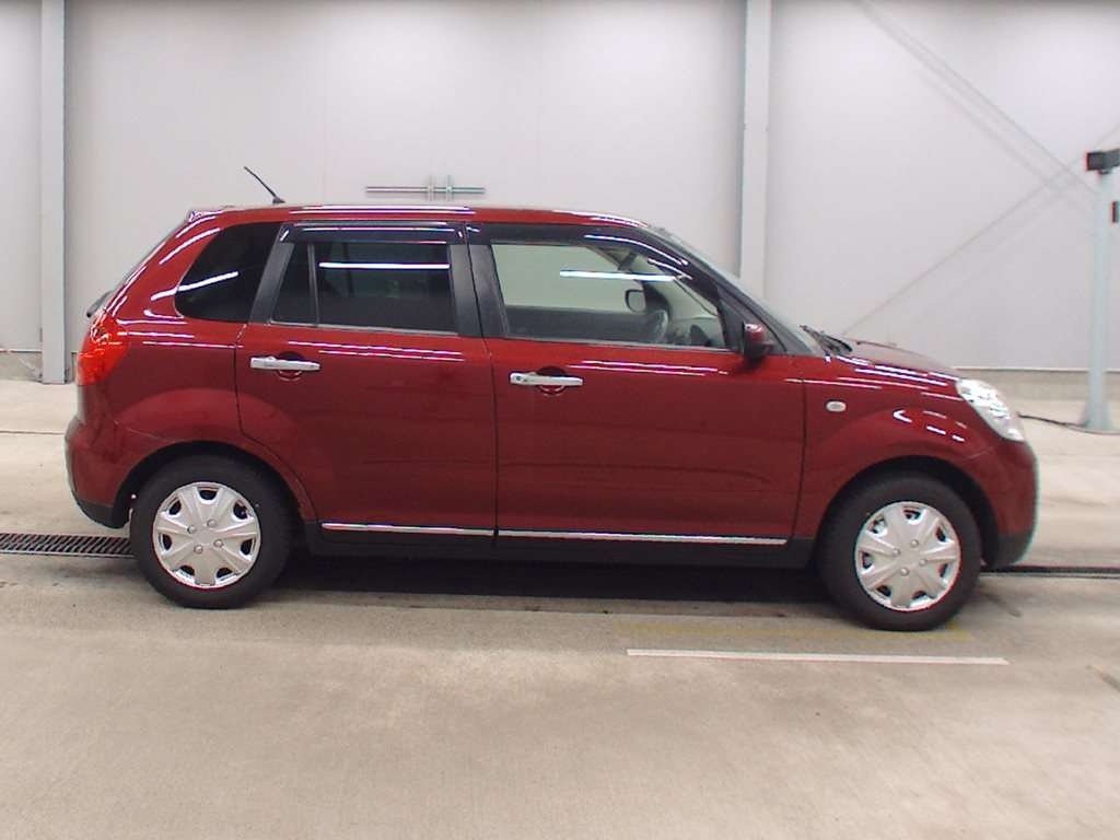 MAZDA VERISA