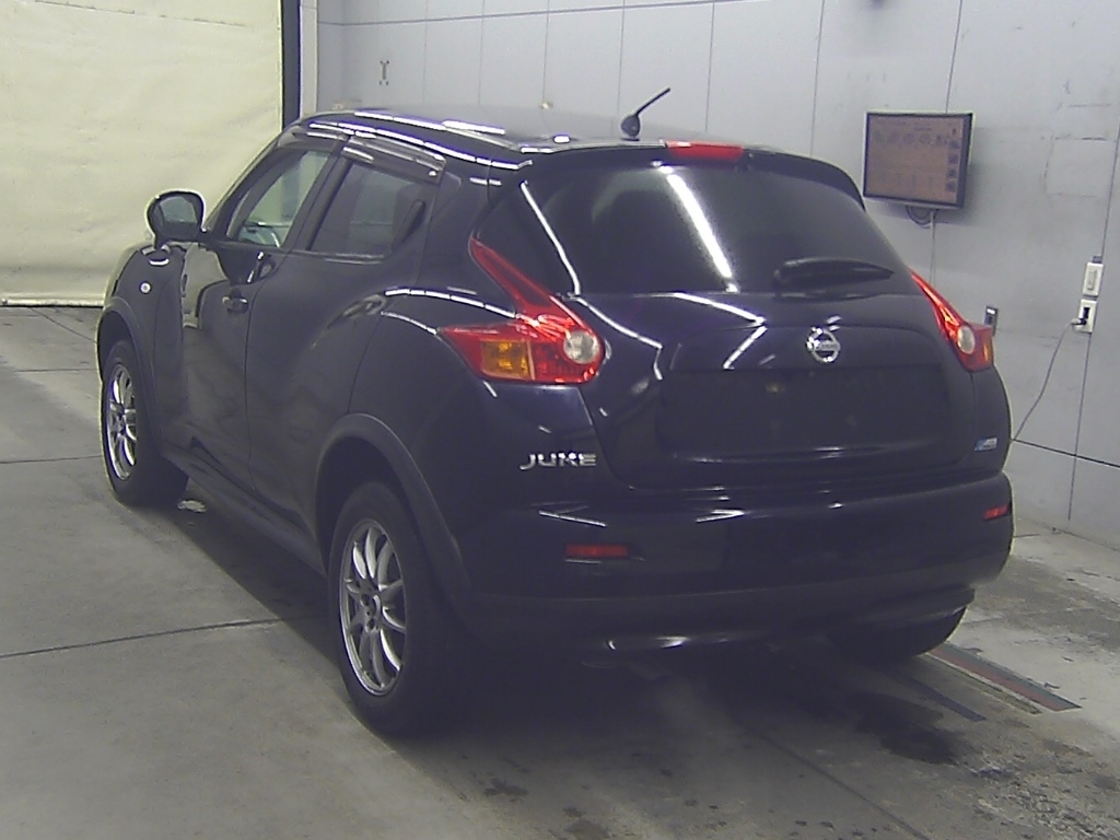 NISSAN JUKE