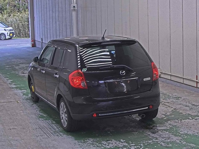 MAZDA VERISA