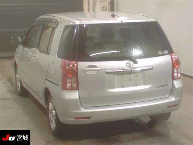 TOYOTA RAUM