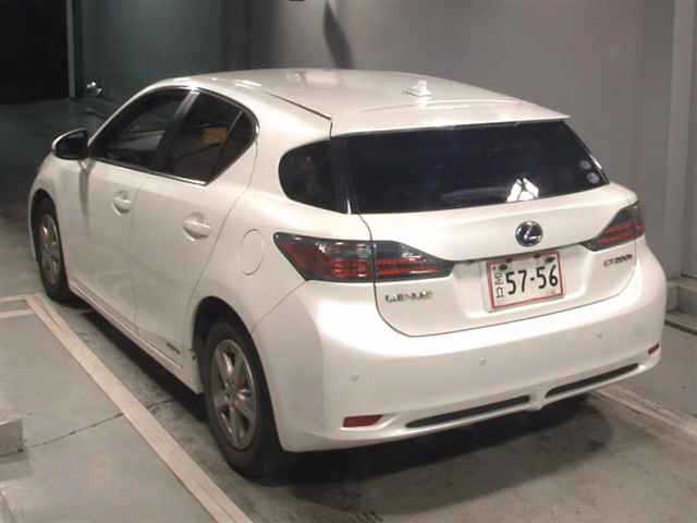 LEXUS CT200H