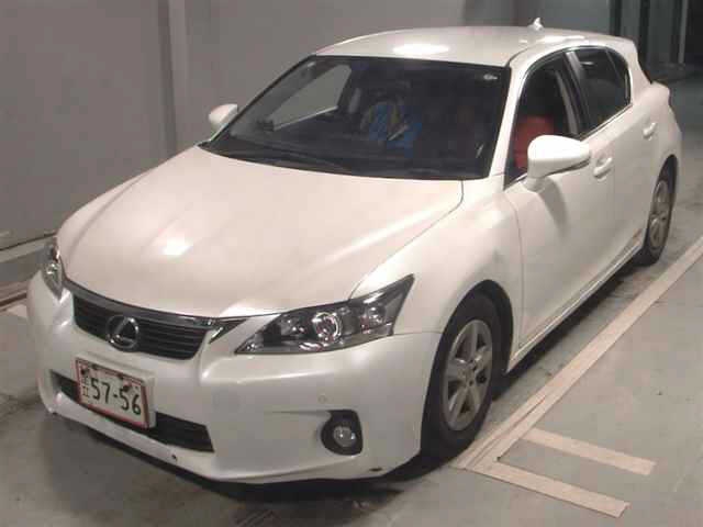 LEXUS CT200H