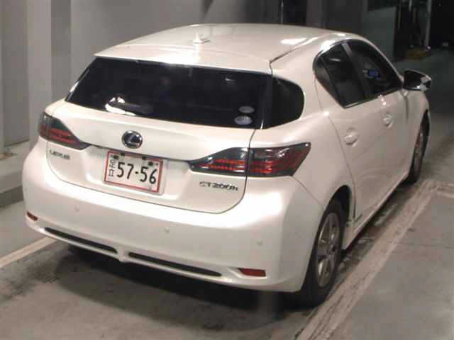 LEXUS CT200H