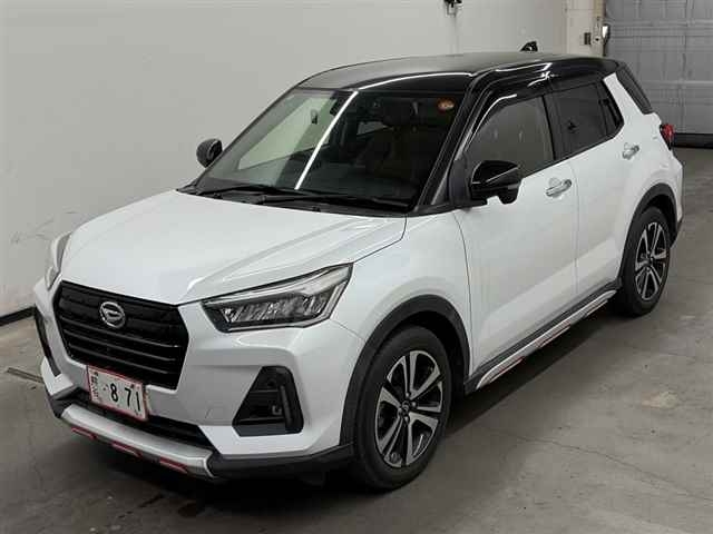 DAIHATSU ROCKY