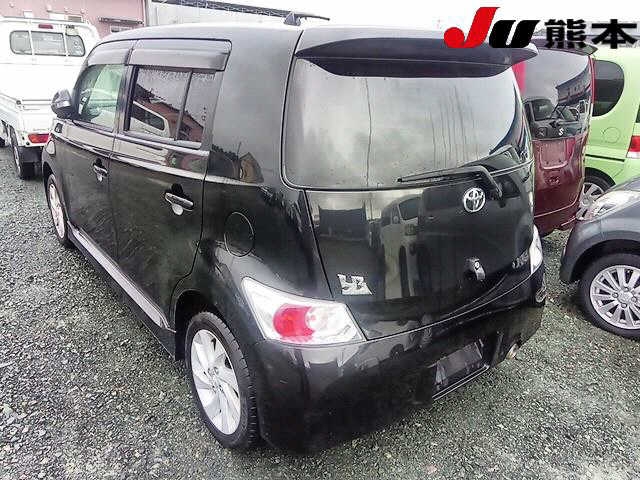 TOYOTA BB