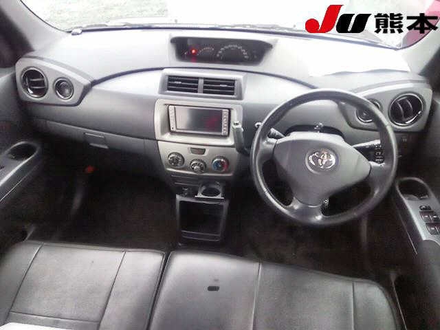 TOYOTA BB