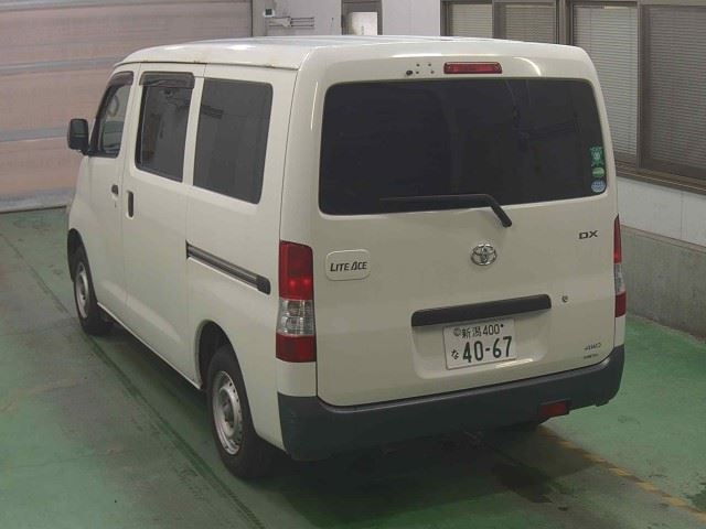TOYOTA LITE ACE
