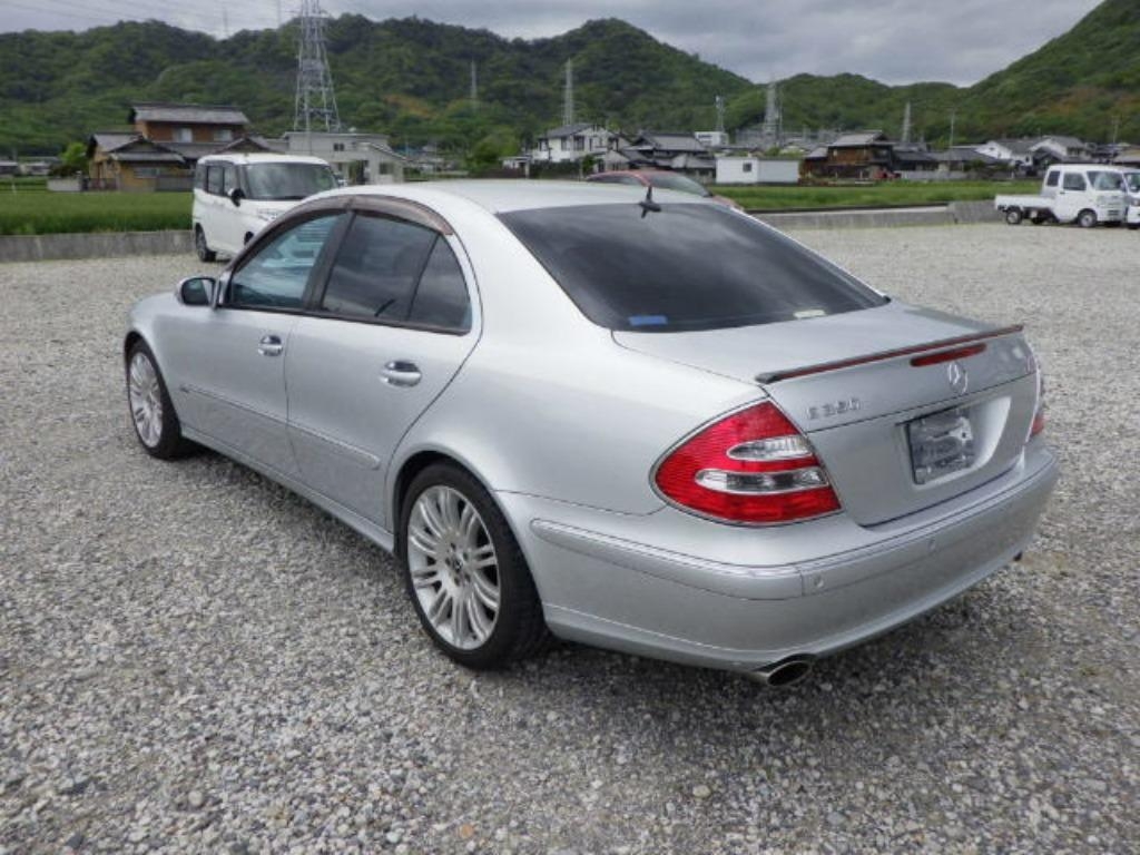 MERCEDES-BENZ E-CLASS