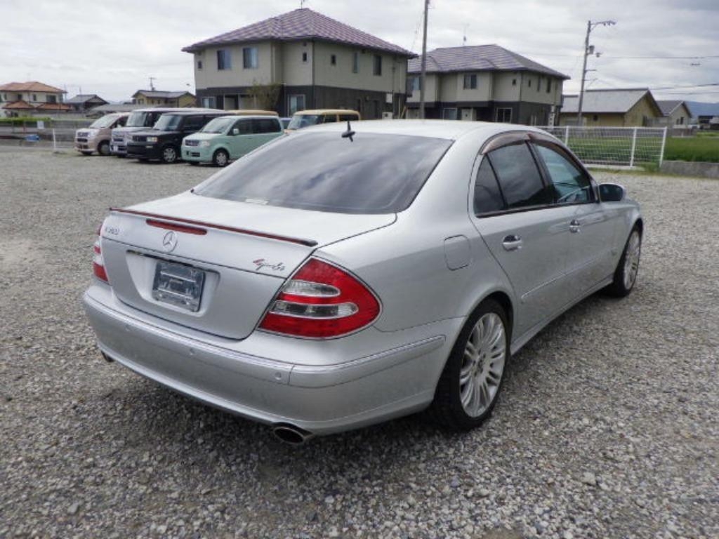 MERCEDES-BENZ E-CLASS