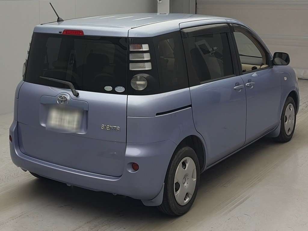 TOYOTA SIENTA