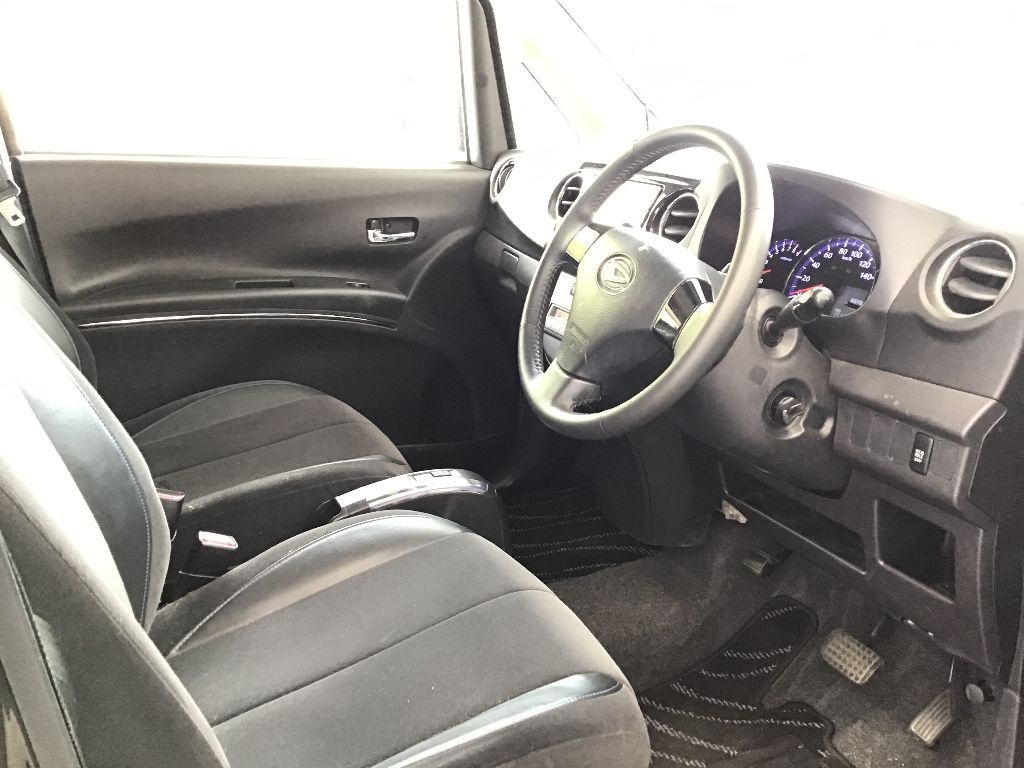DAIHATSU TANTO EXE