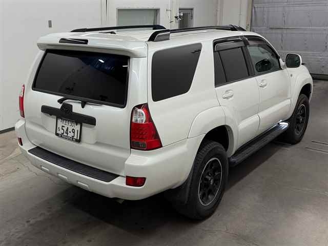 TOYOTA HILUX SURF