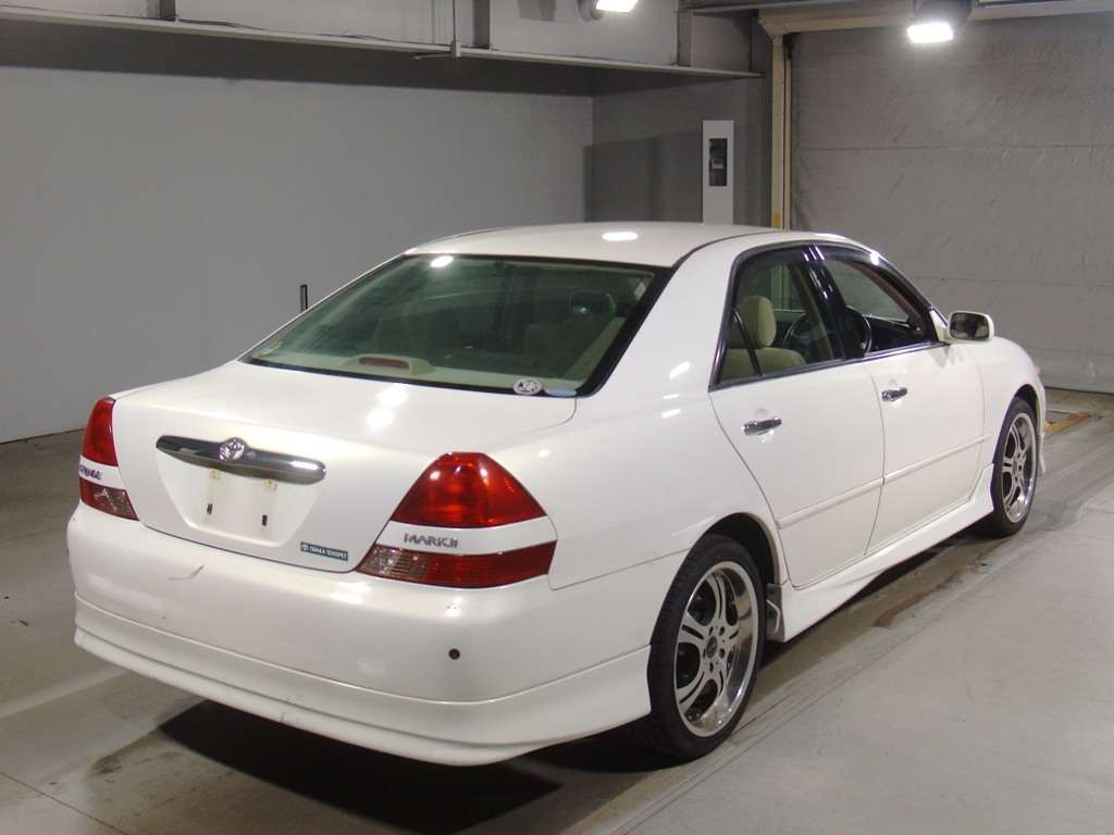 TOYOTA MARK II