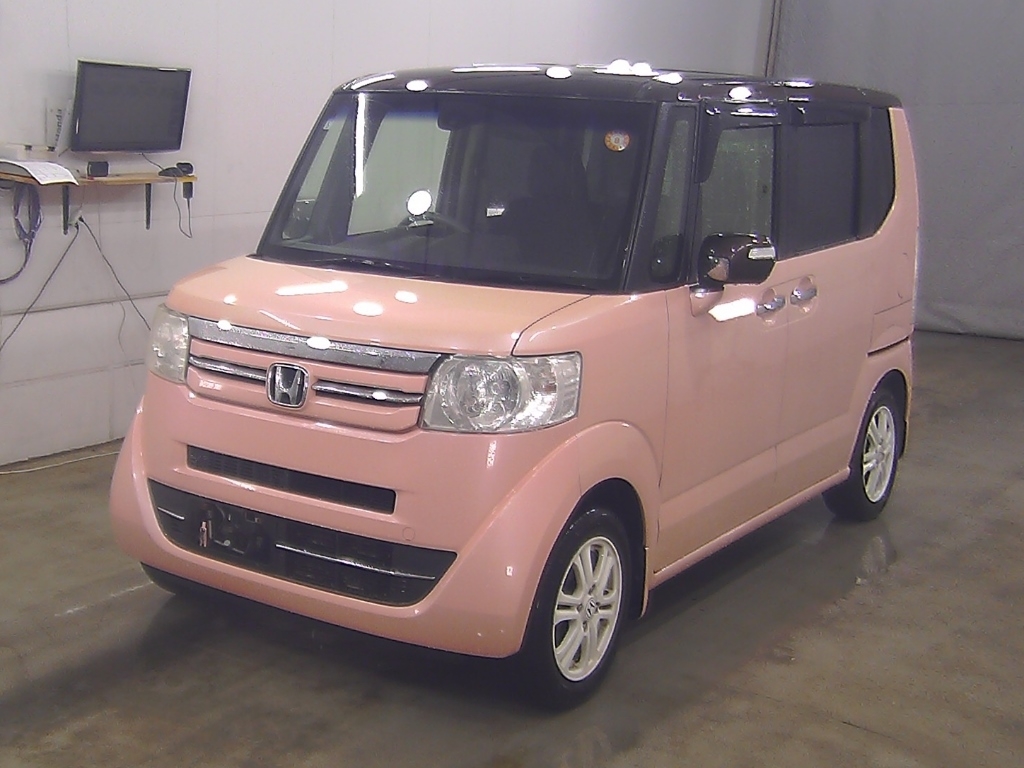 HONDA N-BOX