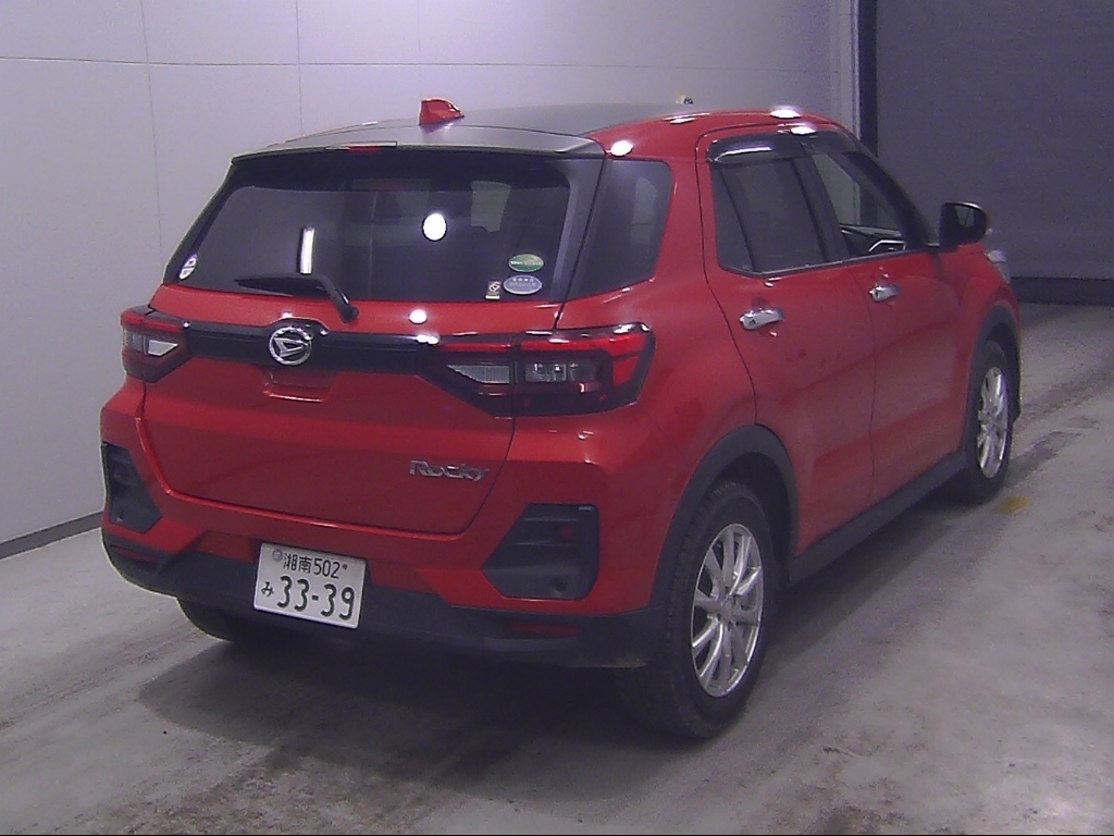 DAIHATSU ROCKY