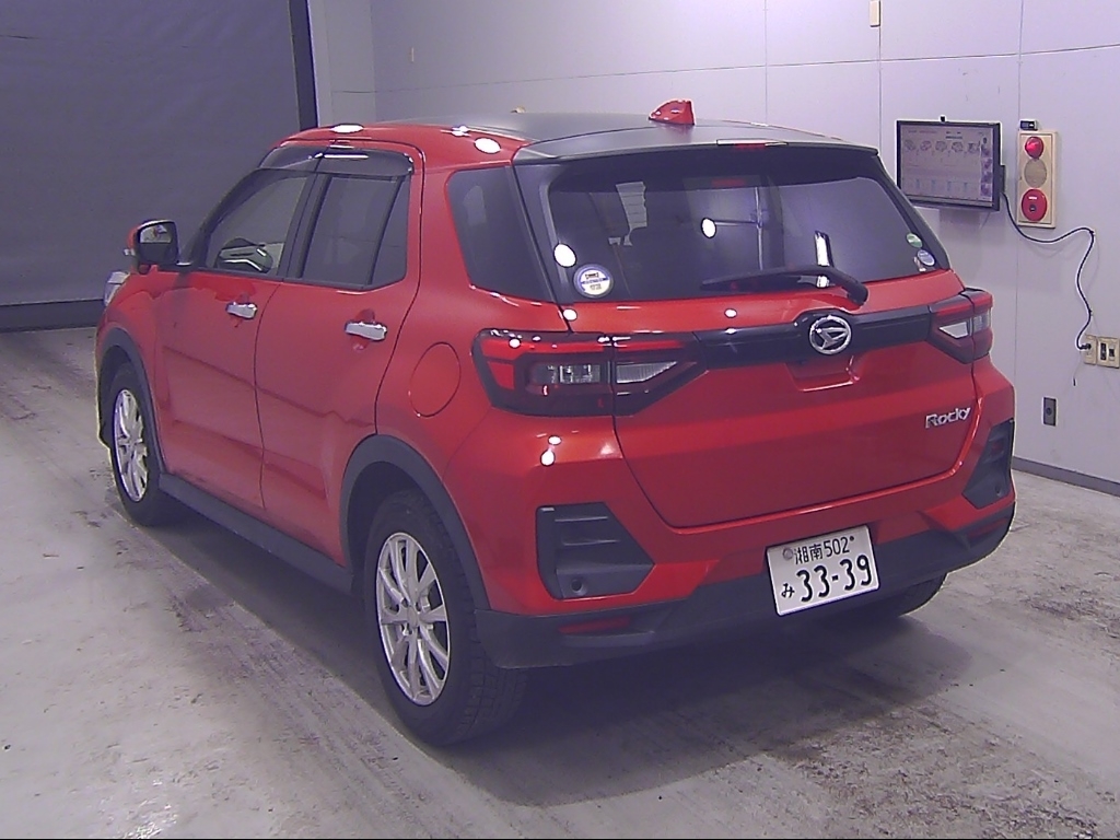 DAIHATSU ROCKY