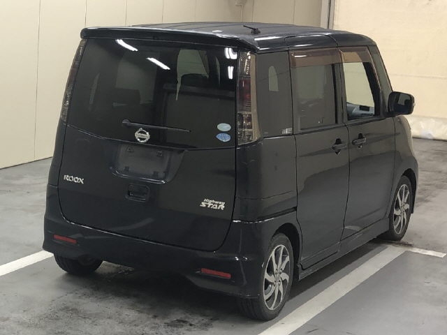 NISSAN ROOX