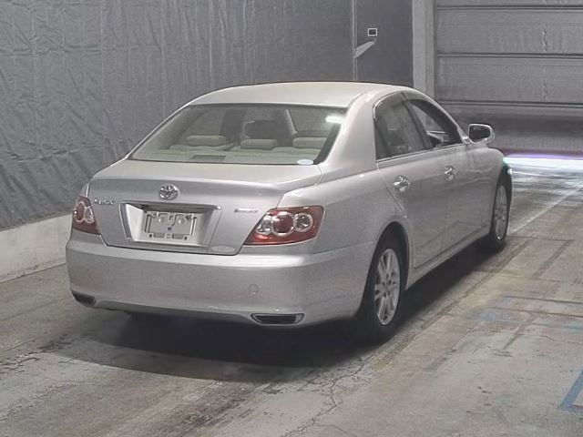 TOYOTA MARK X
