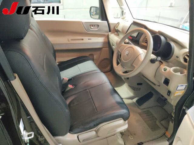 HONDA N-BOX SLASH