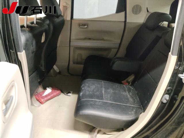 HONDA N-BOX SLASH