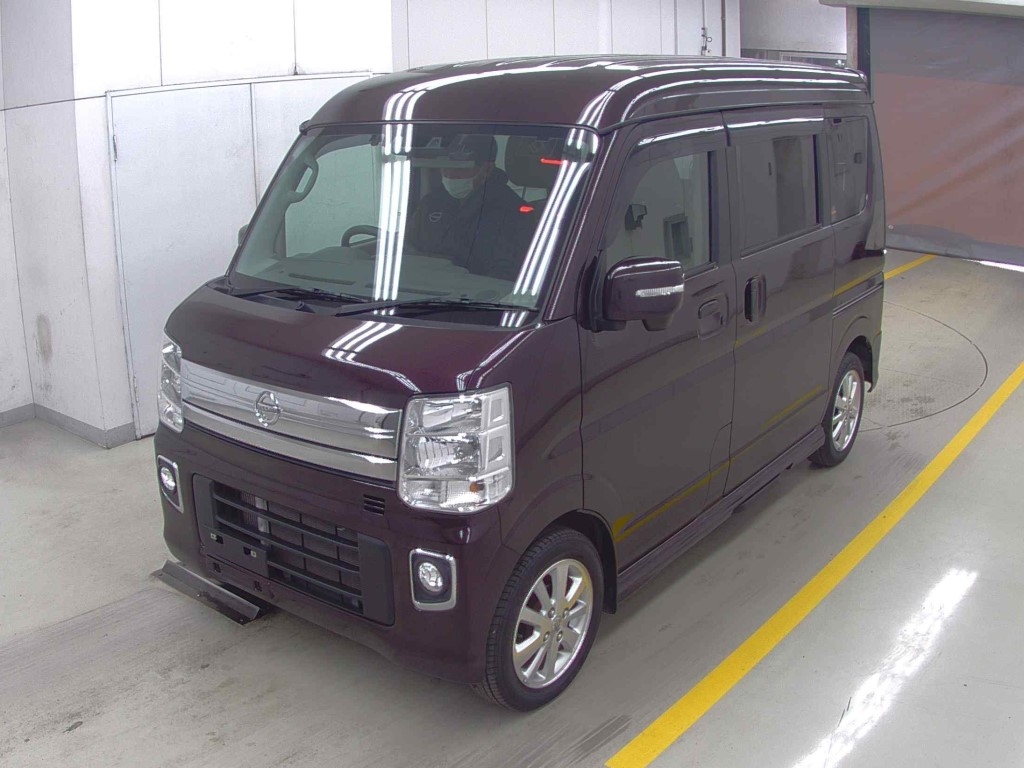 NISSAN NV100 CLIPPER