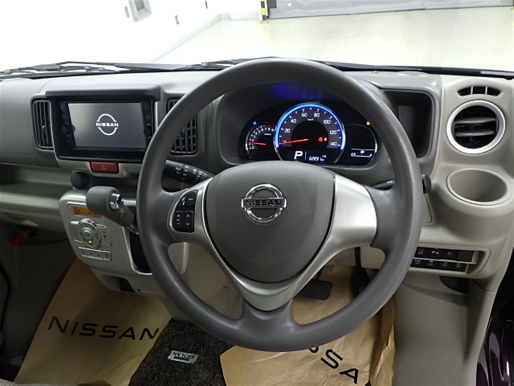 NISSAN NV100 CLIPPER