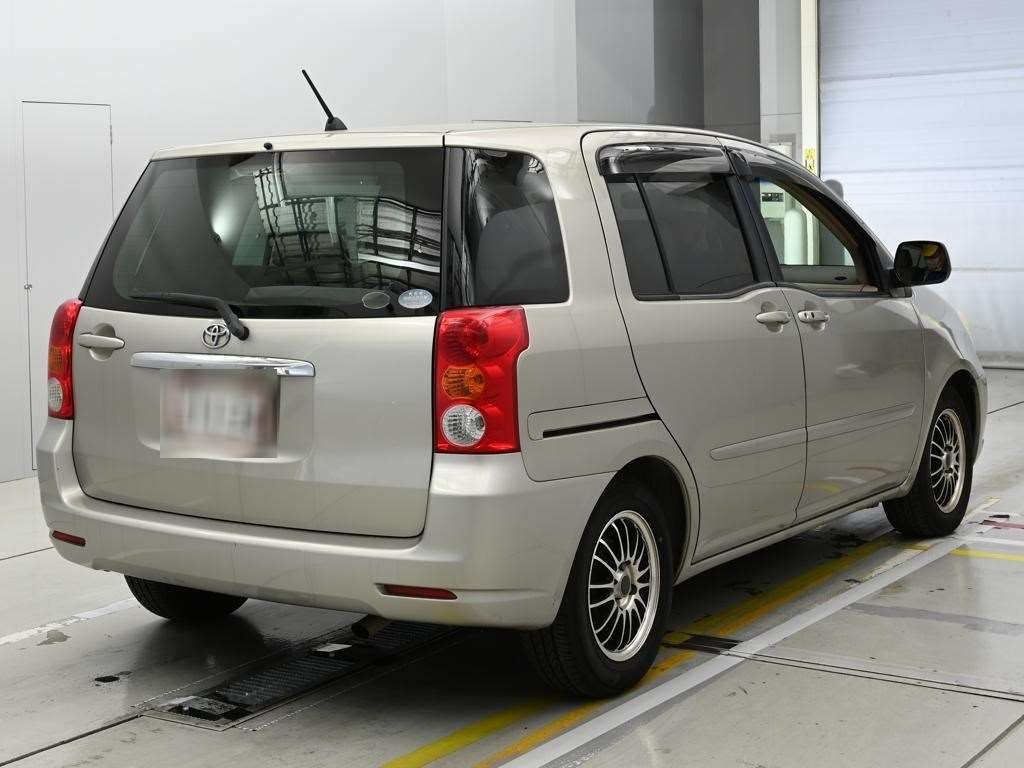TOYOTA RAUM